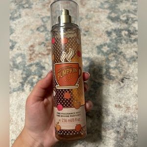 Bath & Body Works Marshmallow Pumpkin Latte